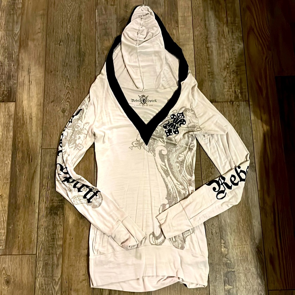 L Rebel Spirit light weight hood
